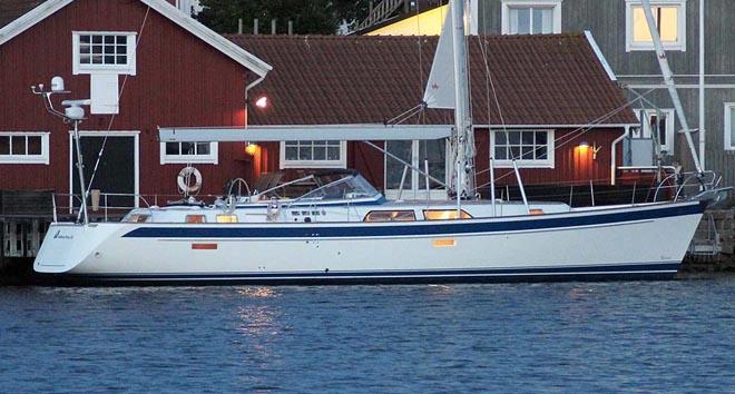 Hallberg Rassy 55 - beam view ©  SW